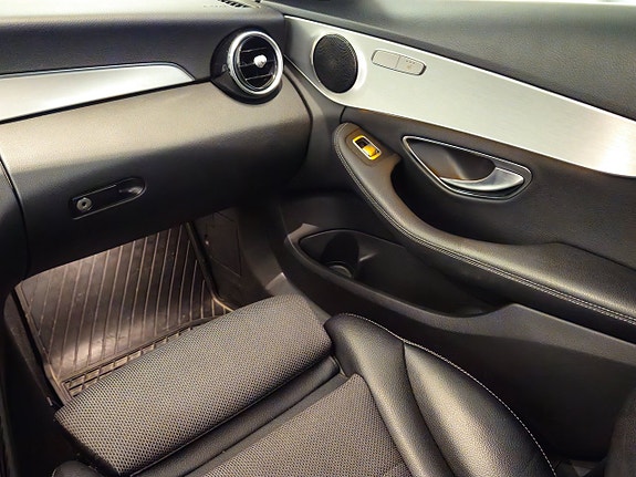 Mercedes-Benz C220 d 13 of 13