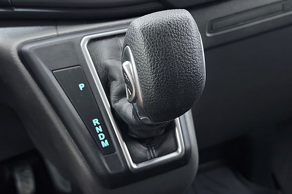Ford Transit Custom 22 of 25