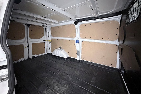 Ford Transit Custom 10 of 25