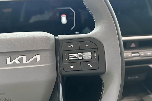 Kia Seltos 17 of 21