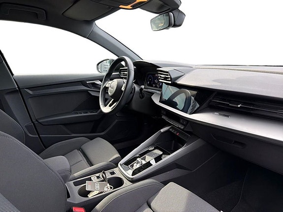 Audi A3 8 of 19