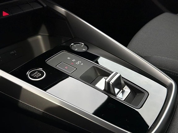Audi A3 9 of 19