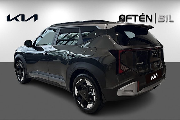 Kia Seltos 7 of 21