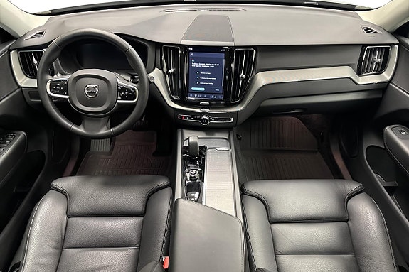 Volvo XC60 9 of 27