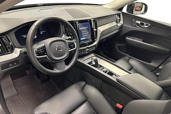 Volvo XC60 8 of 27