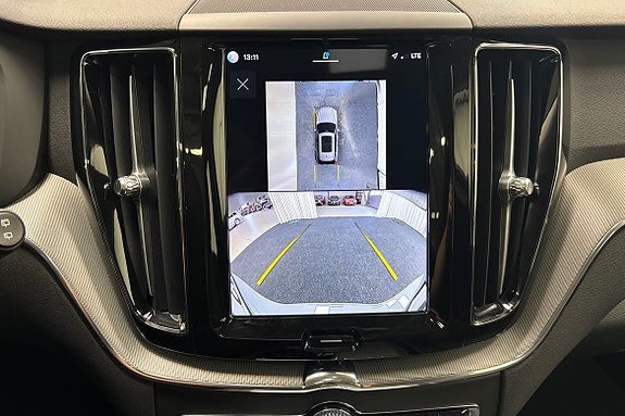 Volvo XC60 18 of 27