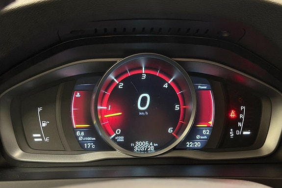 Volvo V60 11 of 30