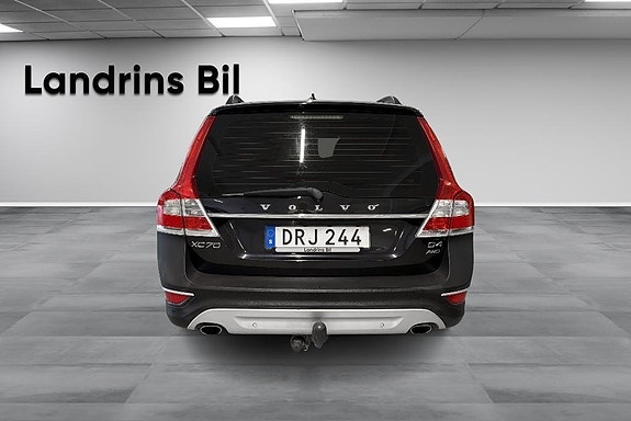 Volvo XC70 5 of 14