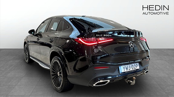 Mercedes-Benz GLC300 e 8 of 22