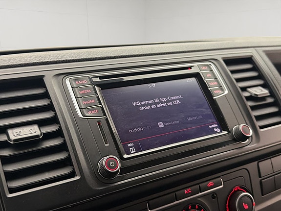 Volkswagen Transporter 20 of 29