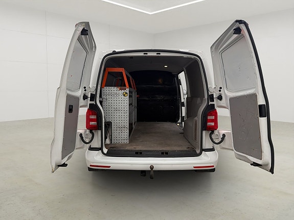 Volkswagen Transporter 11 of 29