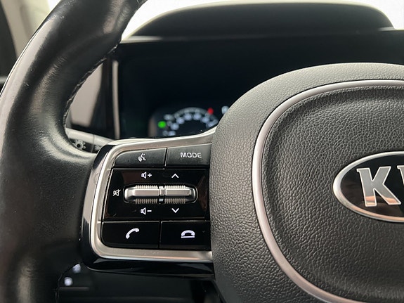 Kia Sorento 25 of 30