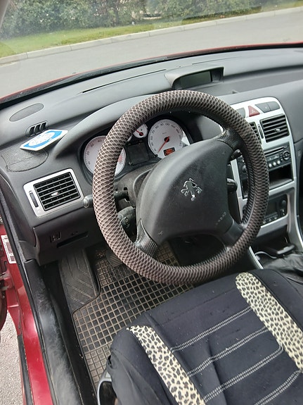 Peugeot 307 4 of 5