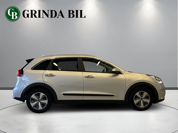 Kia Niro 4 of 30