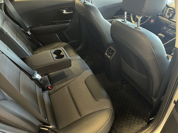 Kia Niro 14 of 30