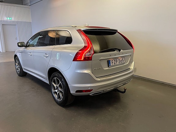Volvo XC60 3 of 12