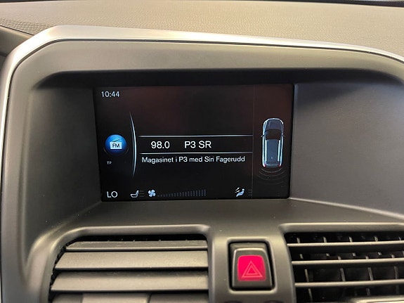 Volvo XC60 12 of 12