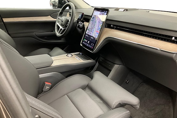 Volvo EX90 7 of 27