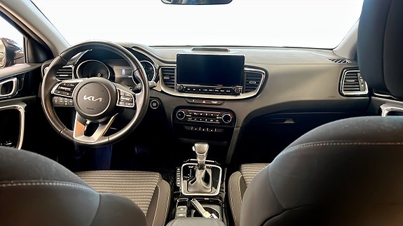 Kia Ceed 7 of 12