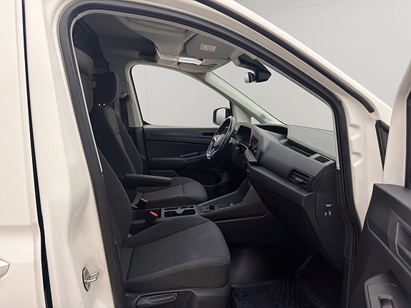 Volkswagen Caddy 25 of 30