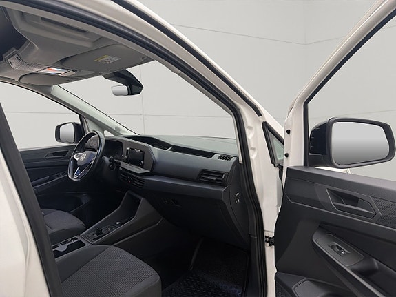Volkswagen Caddy 26 of 30