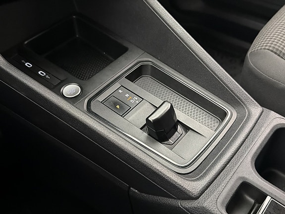 Volkswagen Caddy 24 of 30