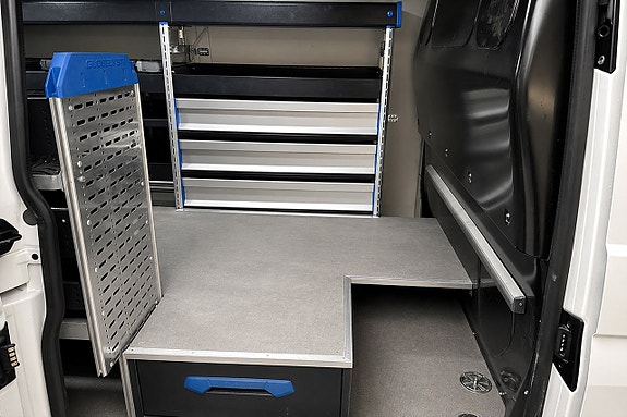 Volkswagen Transporter 7 of 12
