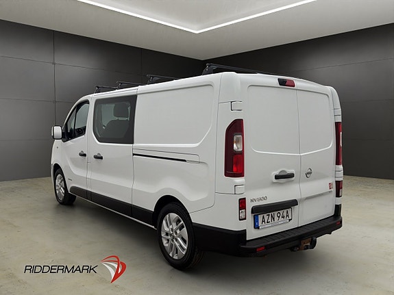 Nissan NV300 7 of 29