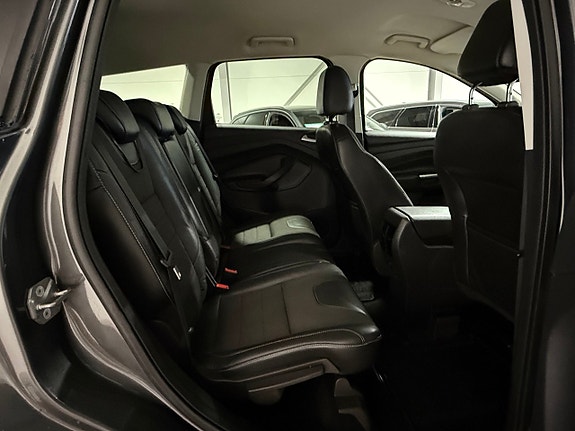 Ford Kuga 14 of 26