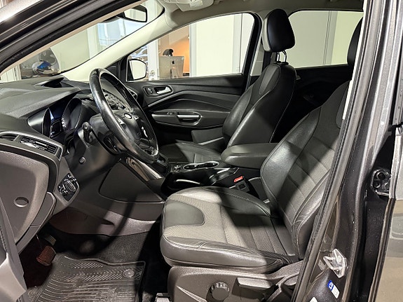 Ford Kuga 20 of 26