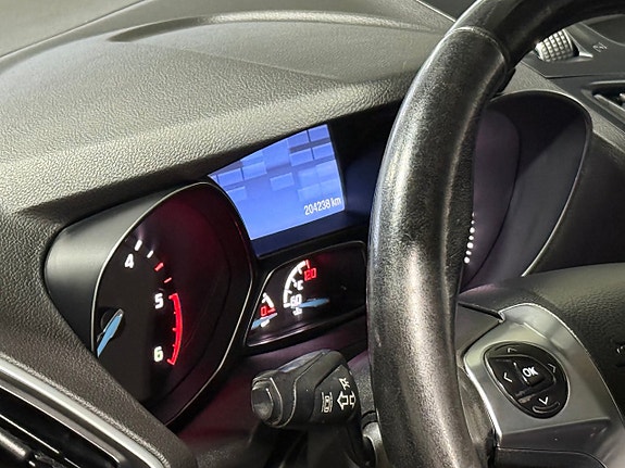 Ford Kuga 21 of 26