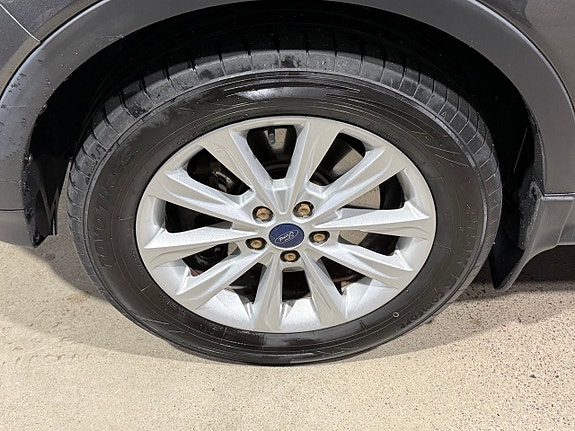 Ford Kuga 5 of 26