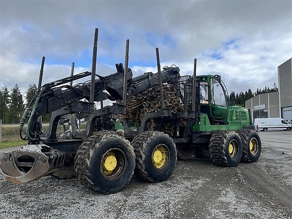 John Deere 1910G 10 of 20