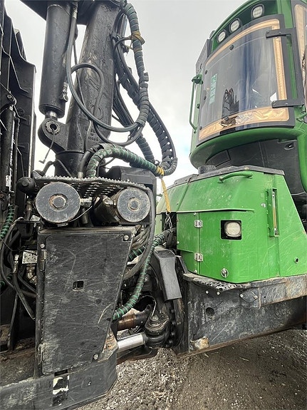 John Deere 1910G 8 of 20