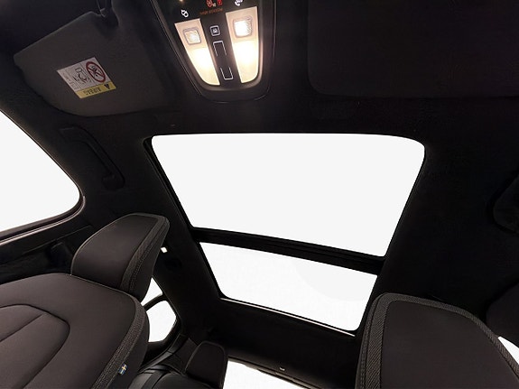 Volvo XC40 18 of 30