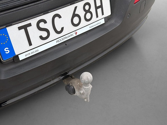 Volvo XC40 10 of 30