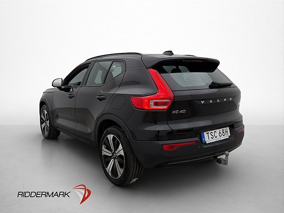 Volvo XC40 6 of 30
