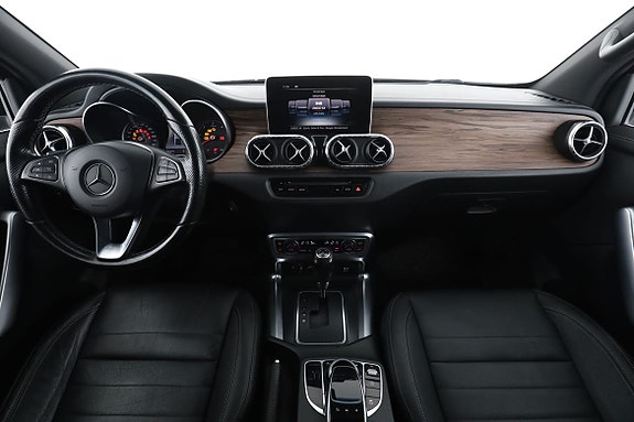 Mercedes-Benz X250 d 13 of 30