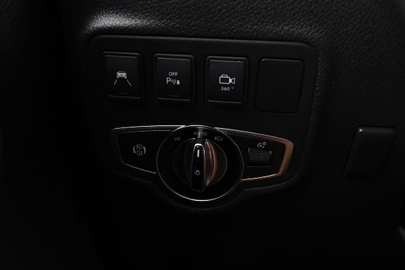 Mercedes-Benz X250 d 30 of 30