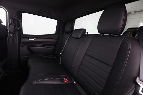 Mercedes-Benz X250 d 15 of 30