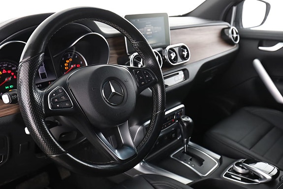 Mercedes-Benz X250 d 12 of 30