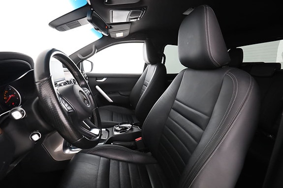Mercedes-Benz X250 d 11 of 30