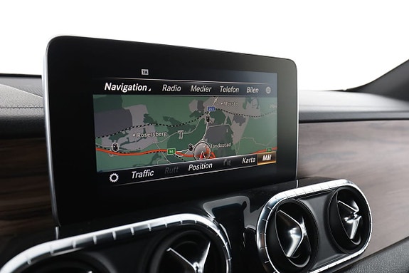 Mercedes-Benz X250 d 23 of 30