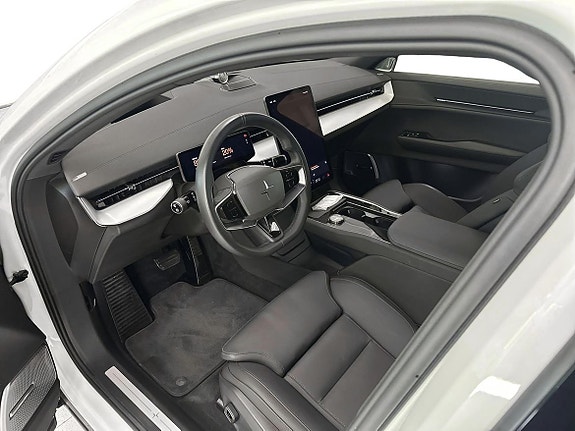 Polestar 3 6 of 18