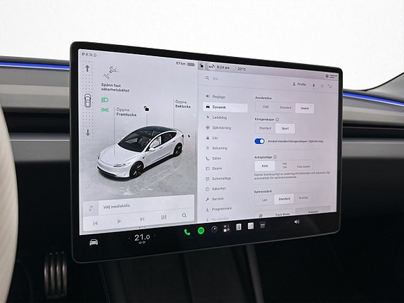Tesla Model 3 20 of 30