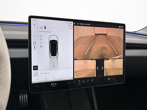 Tesla Model 3 16 of 30