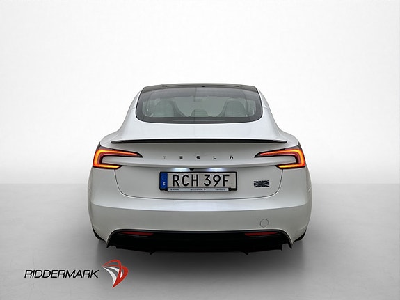 Tesla Model 3 8 of 30