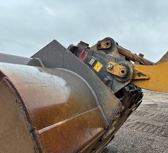 CAT 980 M 10 of 10