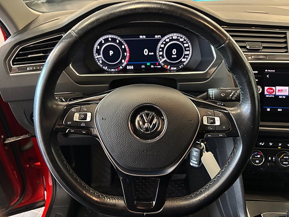 Volkswagen Tiguan 8 of 23