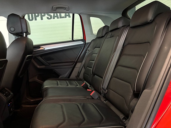 Volkswagen Tiguan 16 of 23